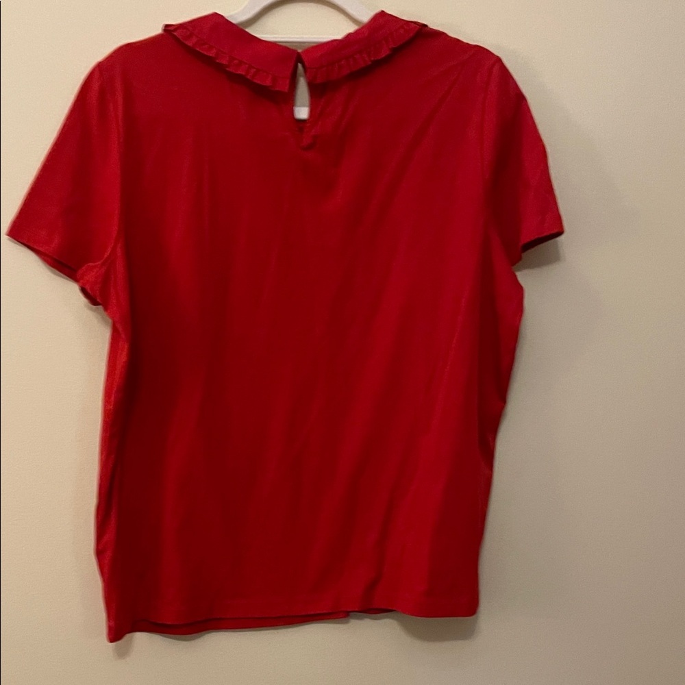 Chic Red Blouse with Peter Pan Collar - Picture 8 of 9